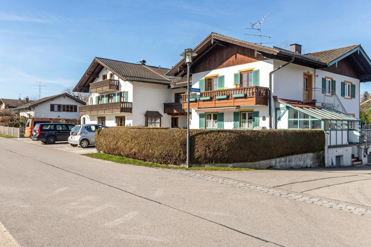 2 Haus Reichl Apartment Gstadt am Chiemsee Exterior photo