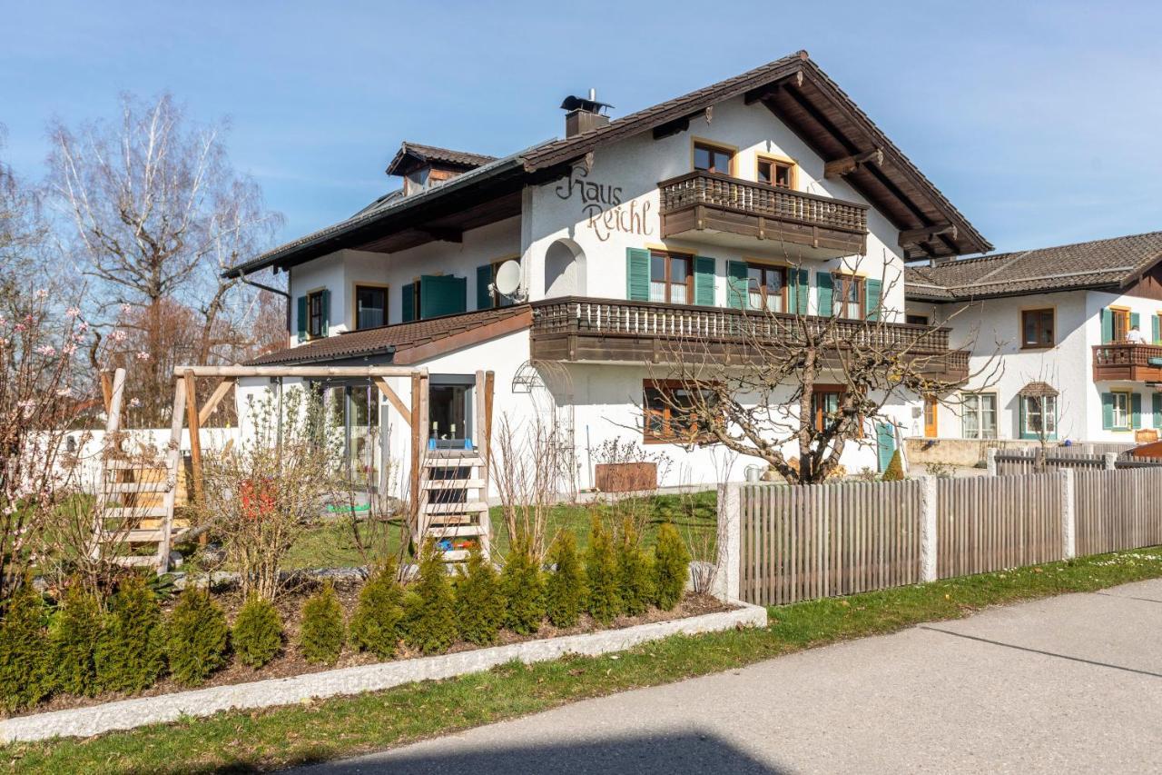 2 Haus Reichl Apartment Gstadt am Chiemsee Exterior photo